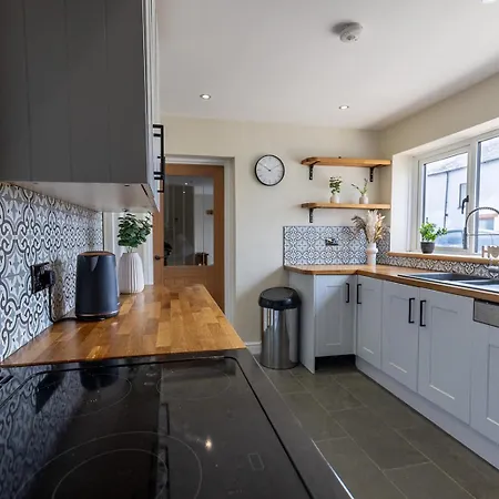 Eastcote Farm - Spacious 5-bed With Views, Garden & Playroom * Silloth